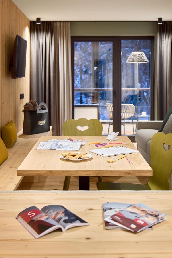 Movi Family Apart-Hotel ****S Corvara In Badia Bagian luar foto